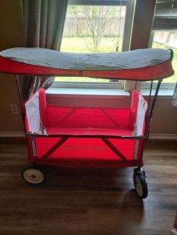 Radio Flyer 3 in 1 EZ Fold Wagon with Canopy