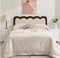 NEW: ANBUY Full Size Velvet Bed Frame with Scalloped LED Headboardo