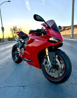 2013 Ducati Panigale 1199s