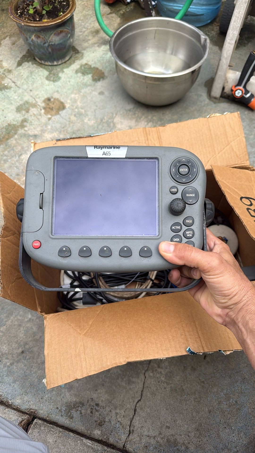 WORKS FINE! Raymarine A65 Chartplotter & Accessories