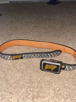 Bull buckle leather belt
