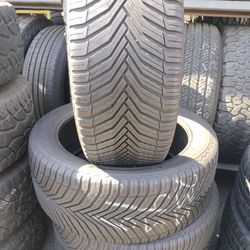 Set of four used tires  235/45-19 michelin