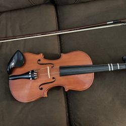 E.M. winston 4/4 Violin 