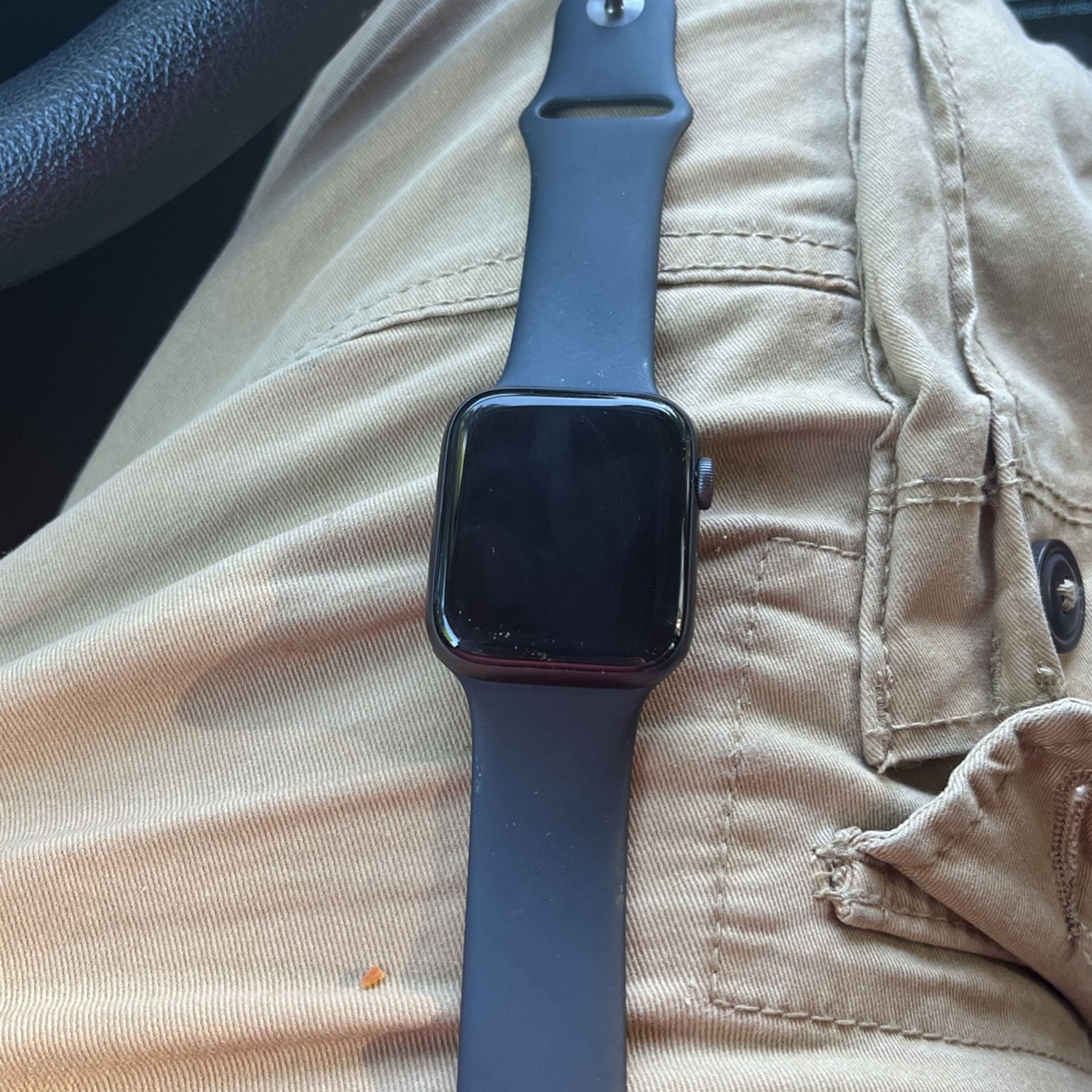 Apple Watch 7 SE 