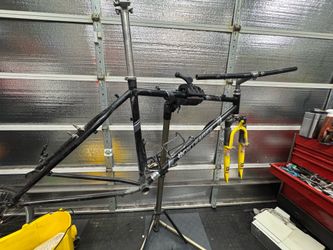 Bontrager privateer frame and fork