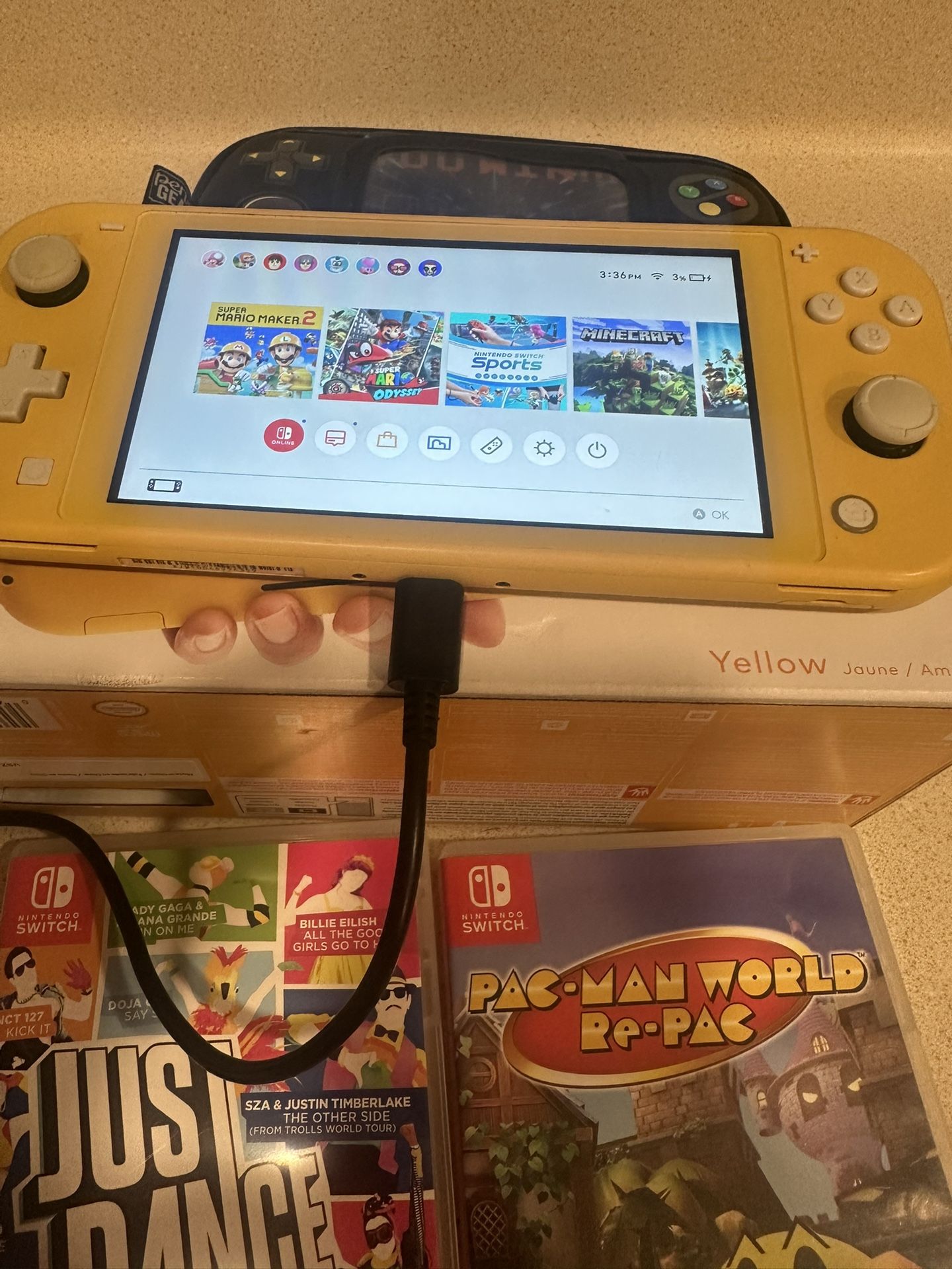 Switch Lite Yellow With 4 Games Box And Case