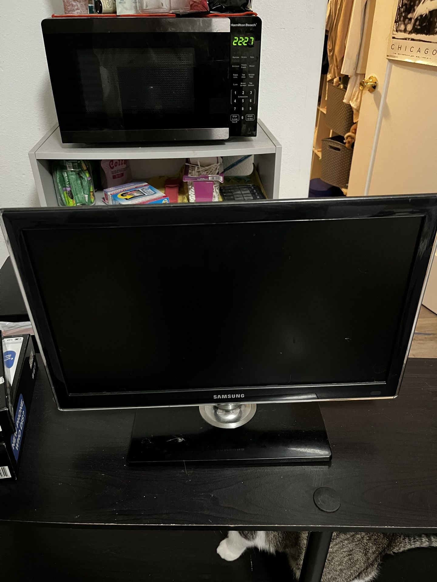 Monitor (small)