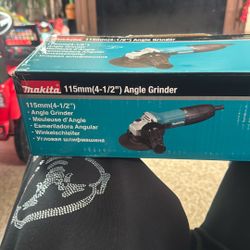 Makita Grinder 