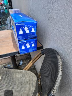 Vendo 2 lanpara para espejodevaño