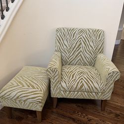 Green Printed Chair With Ottoman