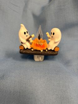 Halloween Ghost Campfire Night Light