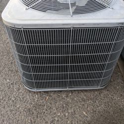 2010 Carrier 2.5 Ton AC Condenser Heat Pump R410a

**Fully charged with r410a refrigerant**