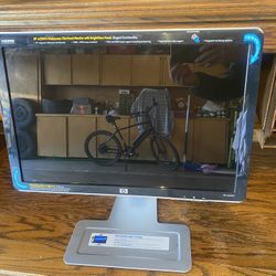 HP LCD Monitor 22”