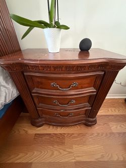 Wood King bed set ,