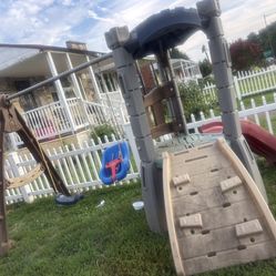 Swingset Ava Now 