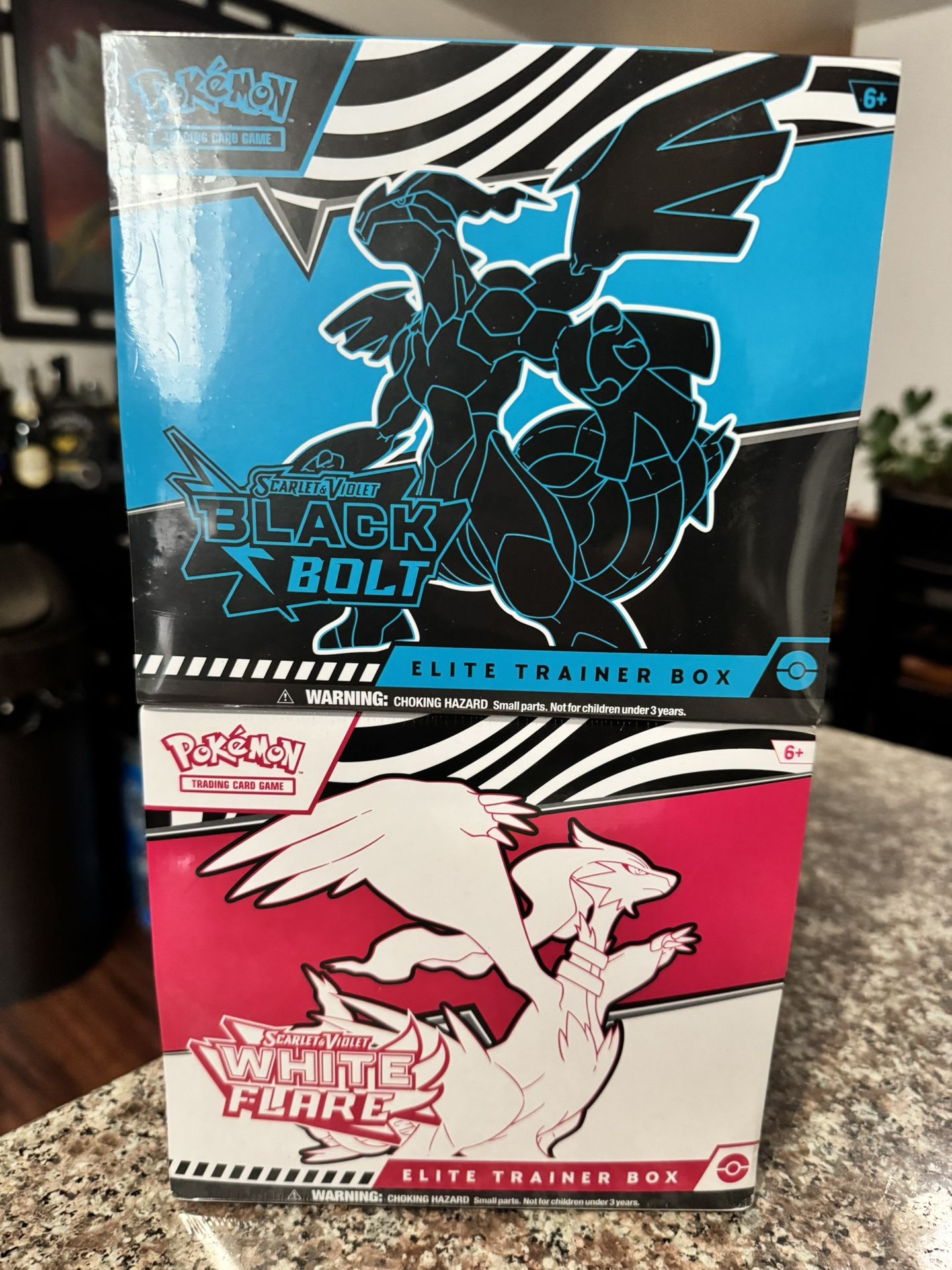 Pokémon Collectible Cards 