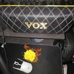 Vox Portable Amp/ Bluetooth Speaker 