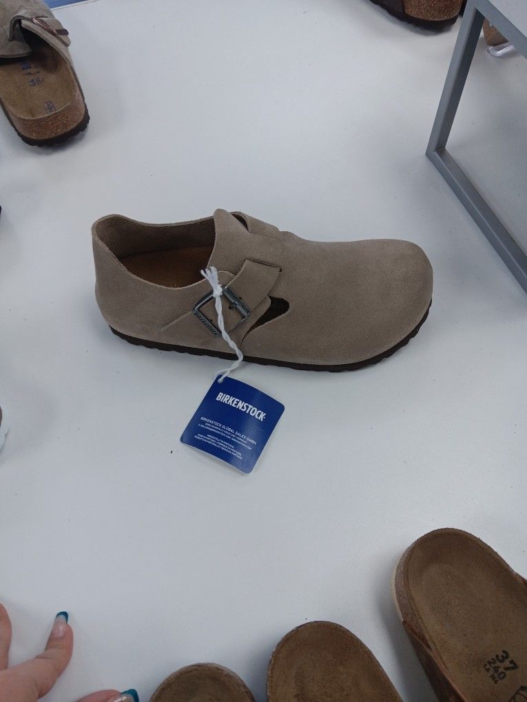 Birkenstock Tupe Size 38 Sude Size 38 (contact info removed)0616