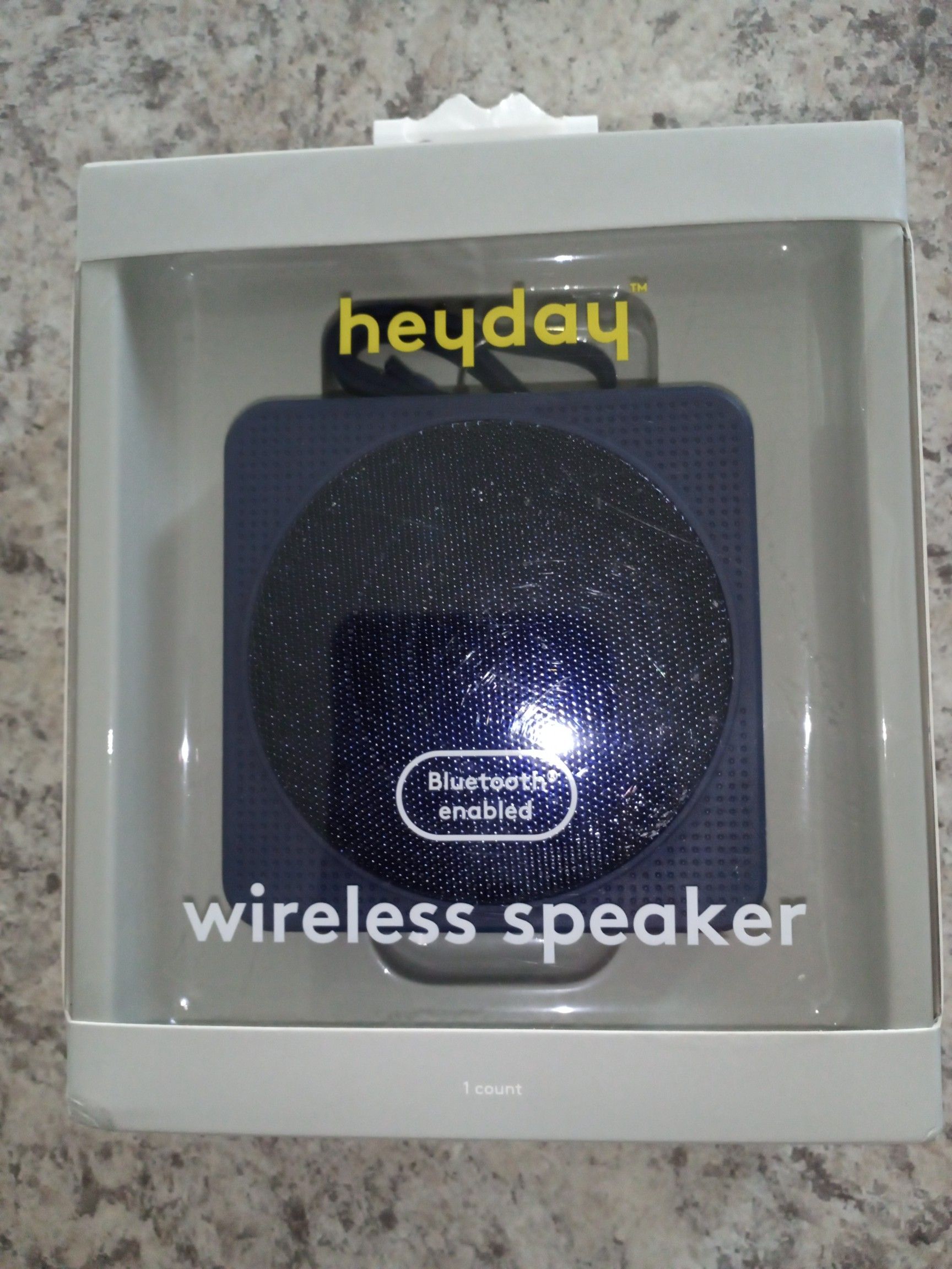 Heyday wireless Bluetooth speaker.