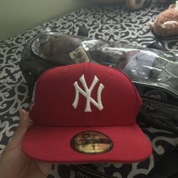 NY YANKEES HAT