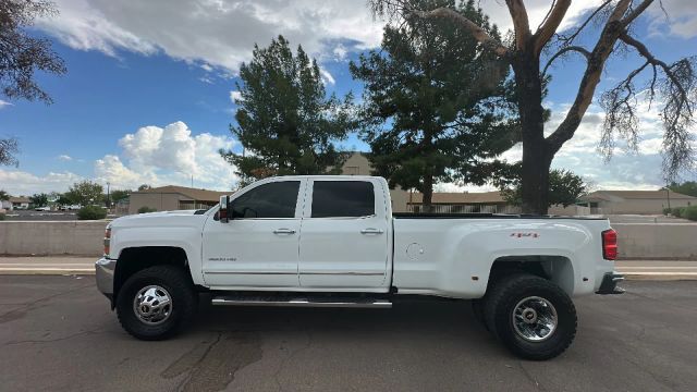 2016 Chevrolet Silverado 3500 HD Crew Cab