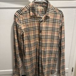 Burberry Button up 