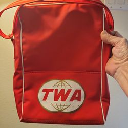 TWA - Trans World Airlines circa 1960's & 70's Flight Bag