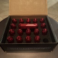 JDMSPEED M12X1.5 Lug nut Set. 