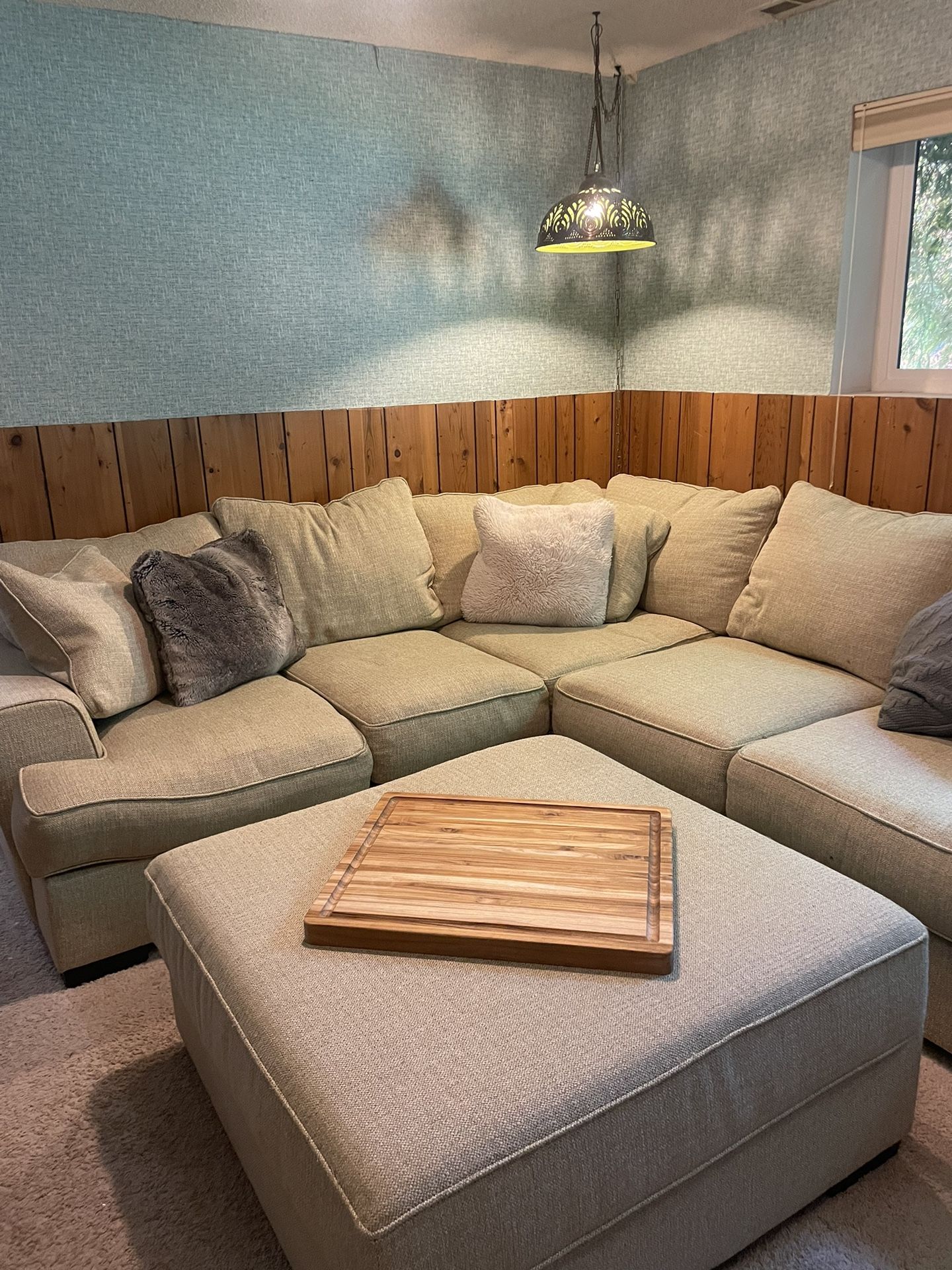 Sectional Sofa / Couch & Ottoman