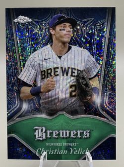 Christian Yelich 2022 Topps Chrome Pinstriped Green Speckle Refractor /99
