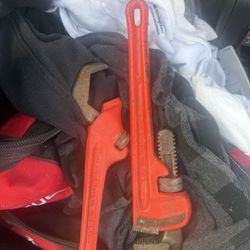 Pipe Wrenches 