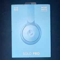 Beats Solo Pro