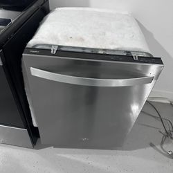 Whirlpool Dishwasher