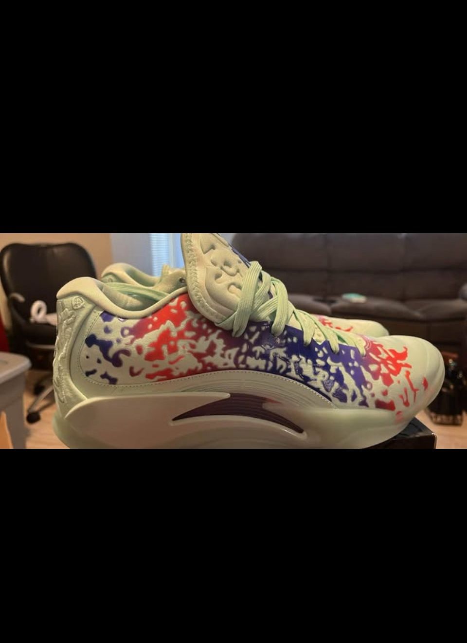 New Jordan Men Size 13