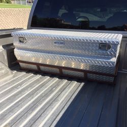 Better Built Diamond plate  Aporox  48” X 20” X 20”