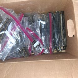 HO SCALE Railroad tracks