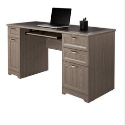 Magellan 59"W Manager's Computer Desk