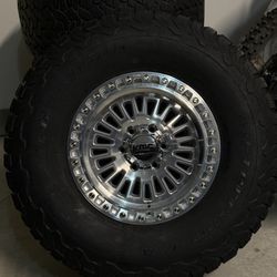 17" New KMC wheels for Silverado, Sierra,Yukon, Tahoe, Tacoma