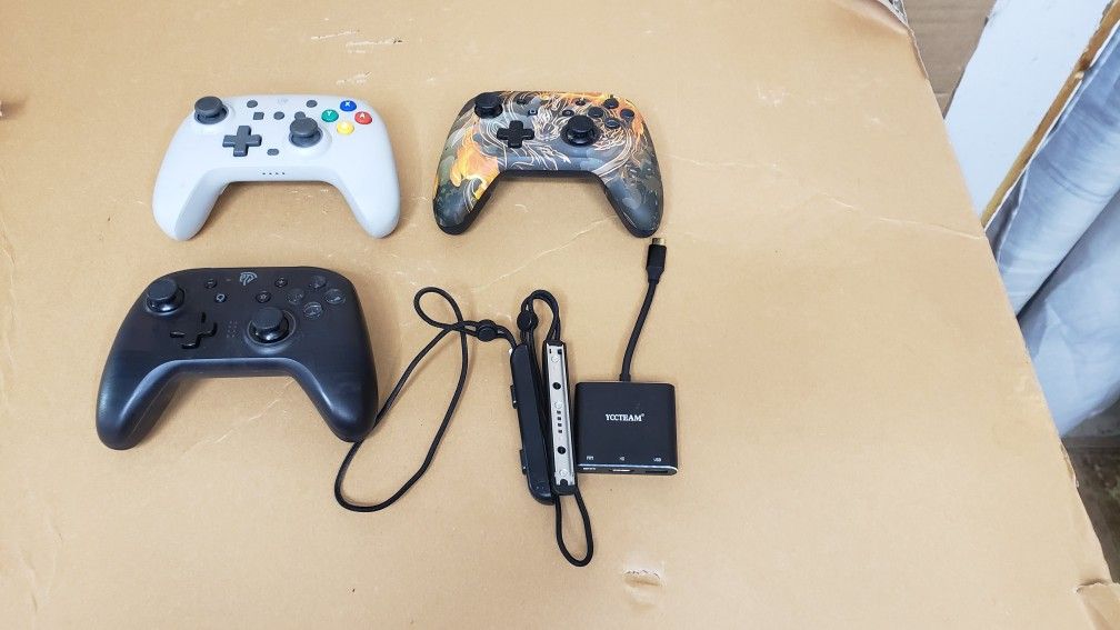 3 Switch Controllers, Switch Dock Replacement And Joy Con Buttons