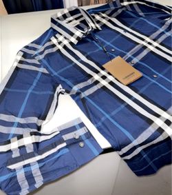 BURBERRY SHIRT FOR MEN BRAND  NEW SMALL