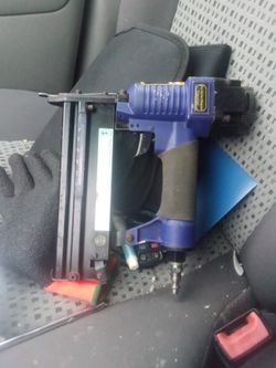 Air Nailer/ Stapler 3/4-1 1/2 Brads 1/2"-2"