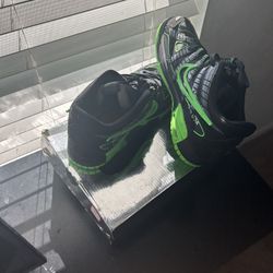 nike air rubber dunks off whites