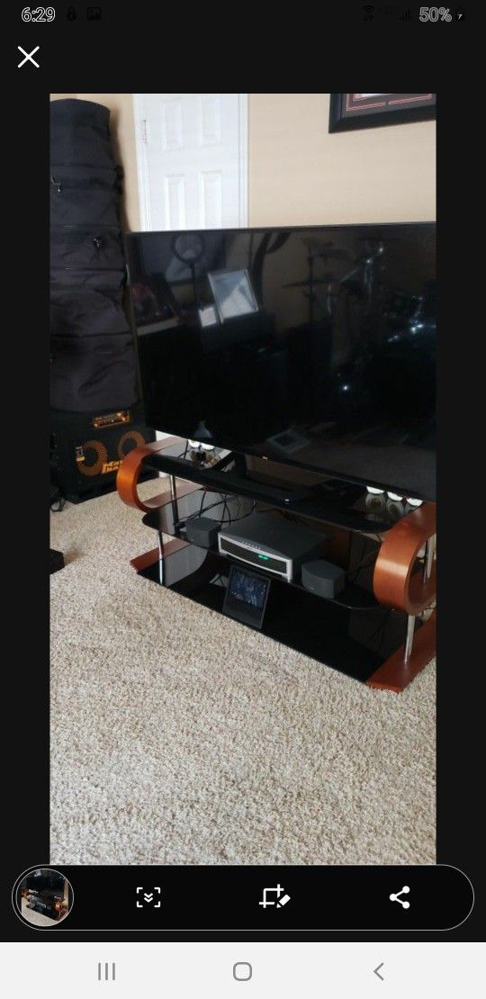 LG 60 inch LED 1080p- 240HZ