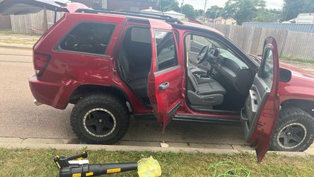 Jeeps $2400