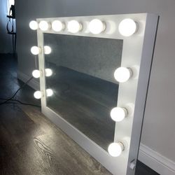 Vanity Mirror