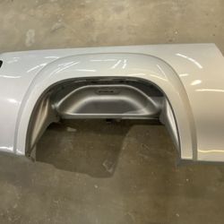 2008-2013 Gmc Sierra Denali Side Bed (passenger) In Supreme Condition 