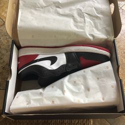 Jordan 1 Low Tops 