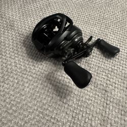 Shimano Curado Mgl 70 Hg  Serious Buyers Only. Brand New.  Fishing Reel. 