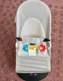 Baby Bjorn Baby Bouncer with Toy Bar