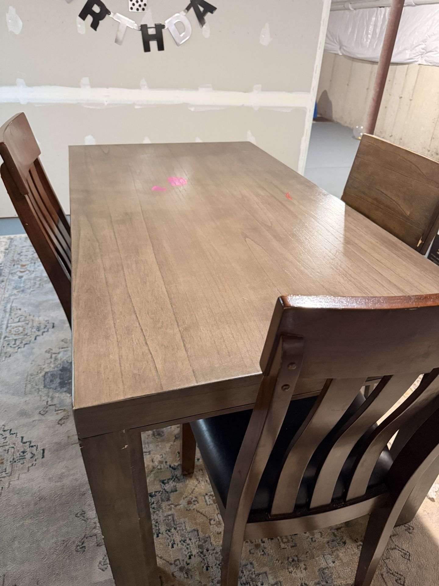 Table With 4 Chairs